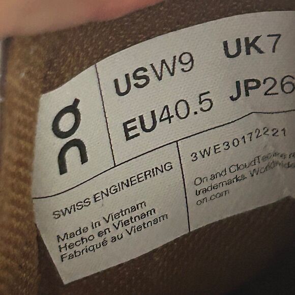 On CLOUDNOVA silver heather lace up running shoes sneakers women’s 9 new in box - Picture 3 of 7